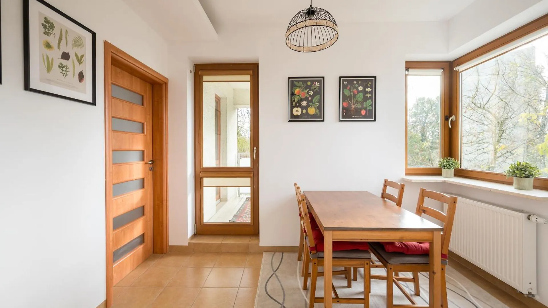 Saska Kepa Pleasant Apartment Varsovia