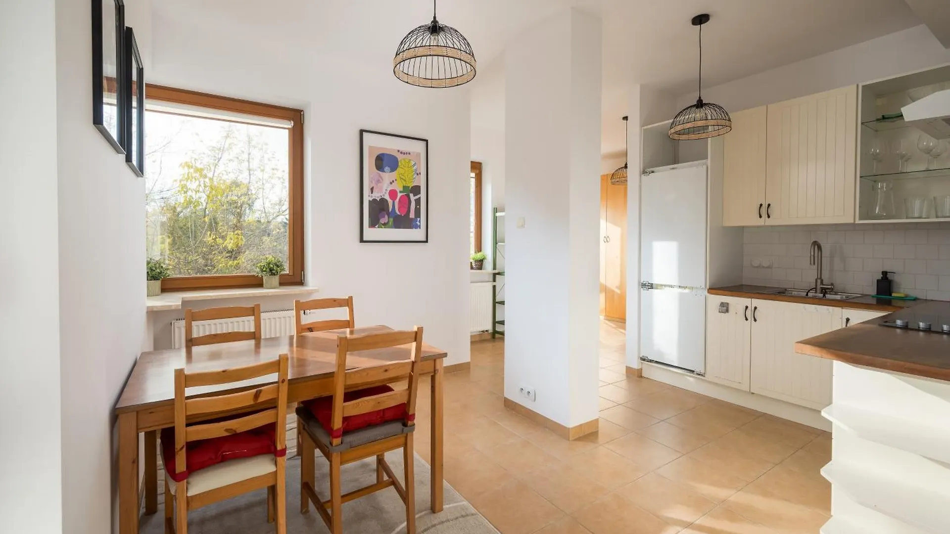 Saska Kepa Pleasant Apartment Warsaw